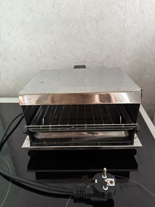 Парти грил 800 W