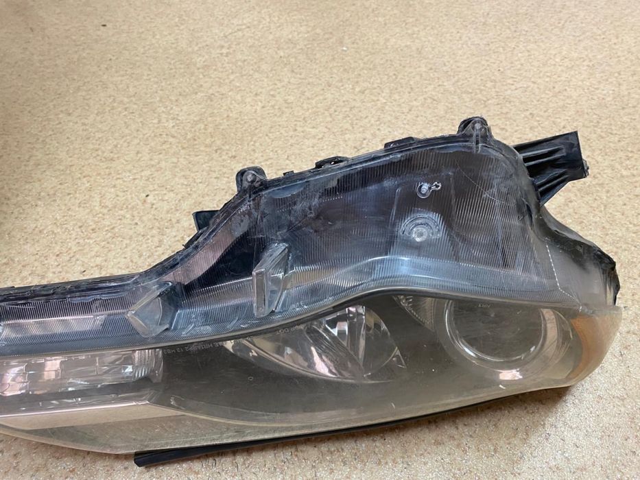 Фара 2013 rav4 американец