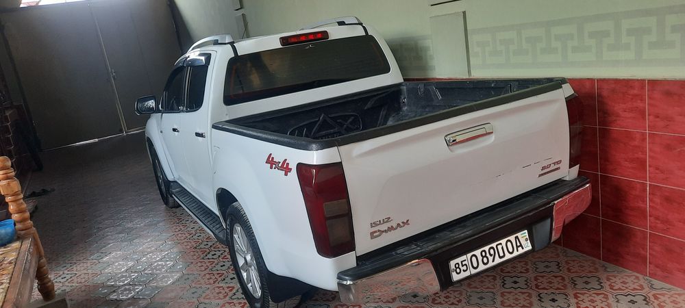 ISUZU D.MAX irbes pikap 4×4 Arendaga beriladi uzoq mudat kunlik