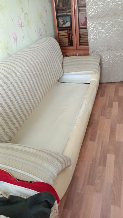 Диван трехместный и двухместный