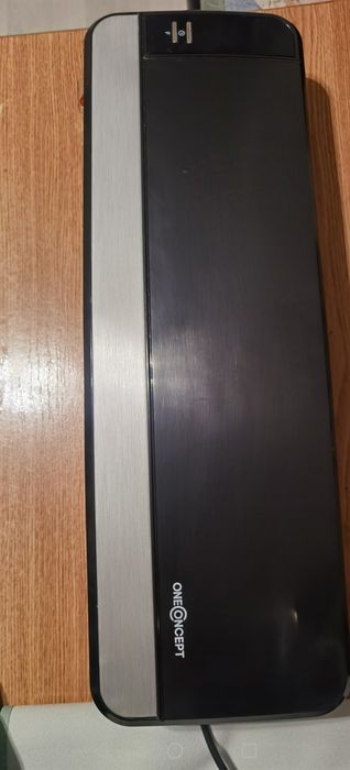 Aeroterma cu telecomanda și programare.