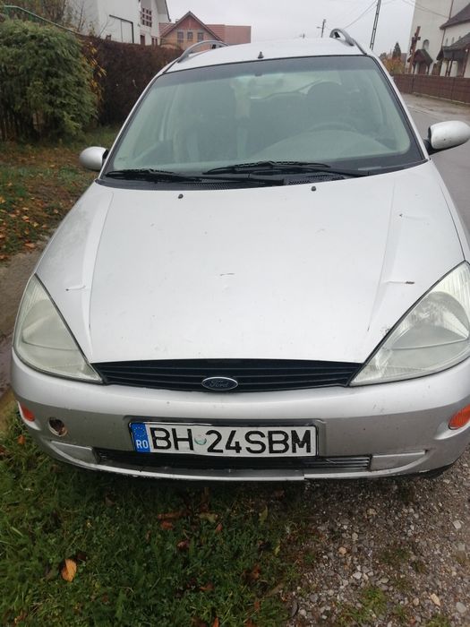 Vând piese ford focus