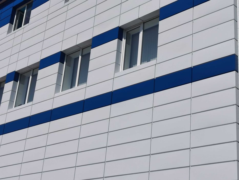 Фасадные кассеты, линеарные панели.