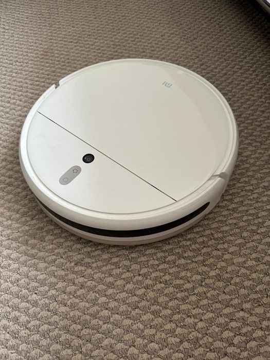 Продам робот-пылесос