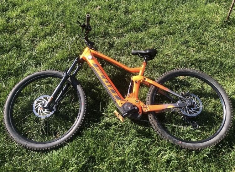 Bicicleta electrica Scott Strike eRide 940