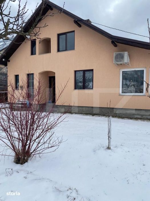 Casa de vanzare in Dorna Candrenilor disponibila imediat