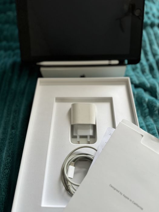 ipad 2020 в отличном состояний с aple pencil