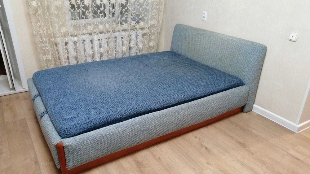 Продаётся тахта (Боровичи)