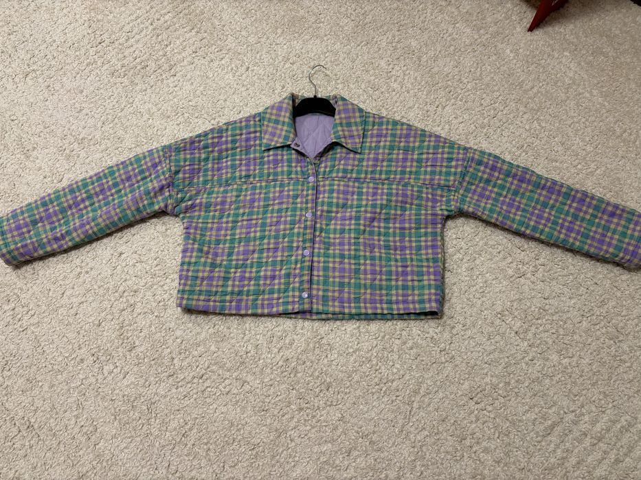 Късо яке риза каре