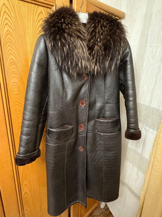 Palton piele și blană oaie