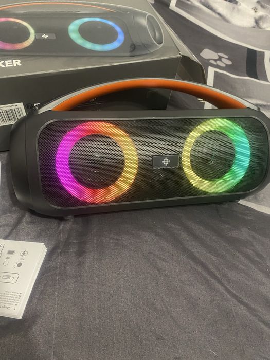 Boxa wifi bluetooth noua sigilata