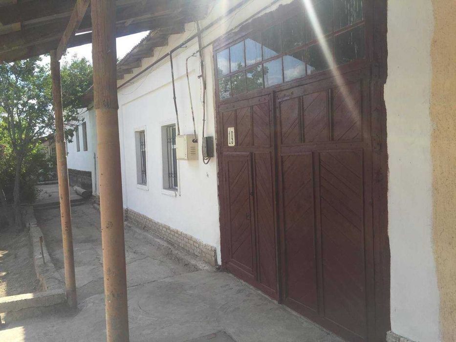 хожели районы хорезм кошеси 19 уй сатылады.