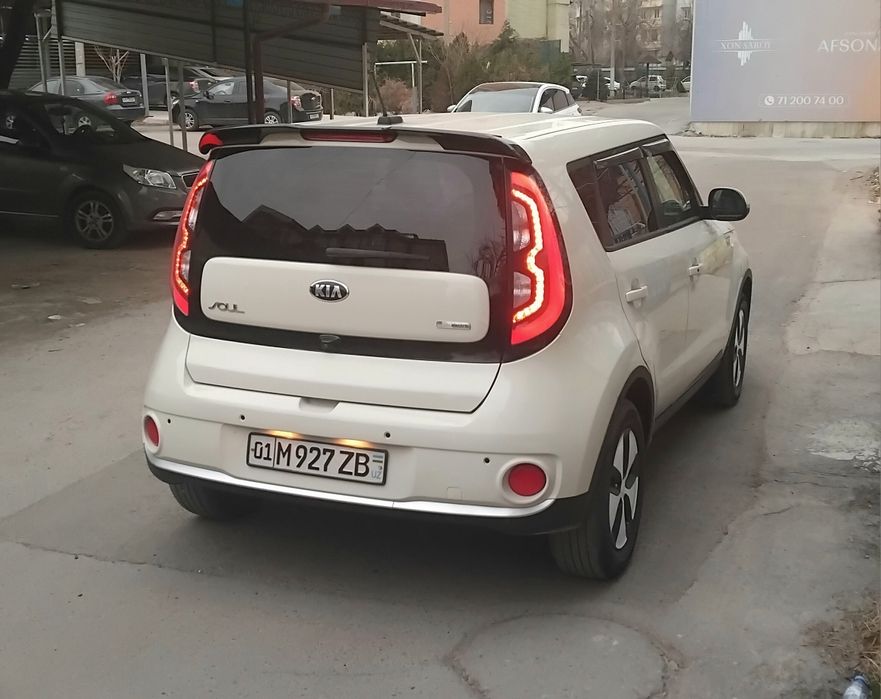 Электромобиль Kia Soul EV 2018