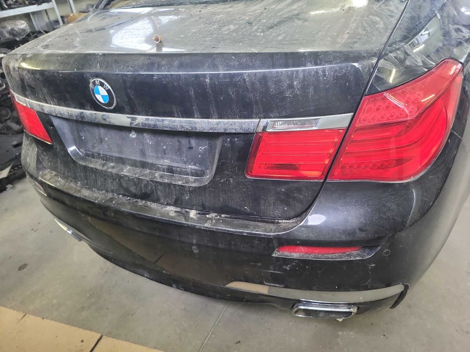 Capota portbagaj spate bmw seria 7 f01,f02,f03 pe negru
