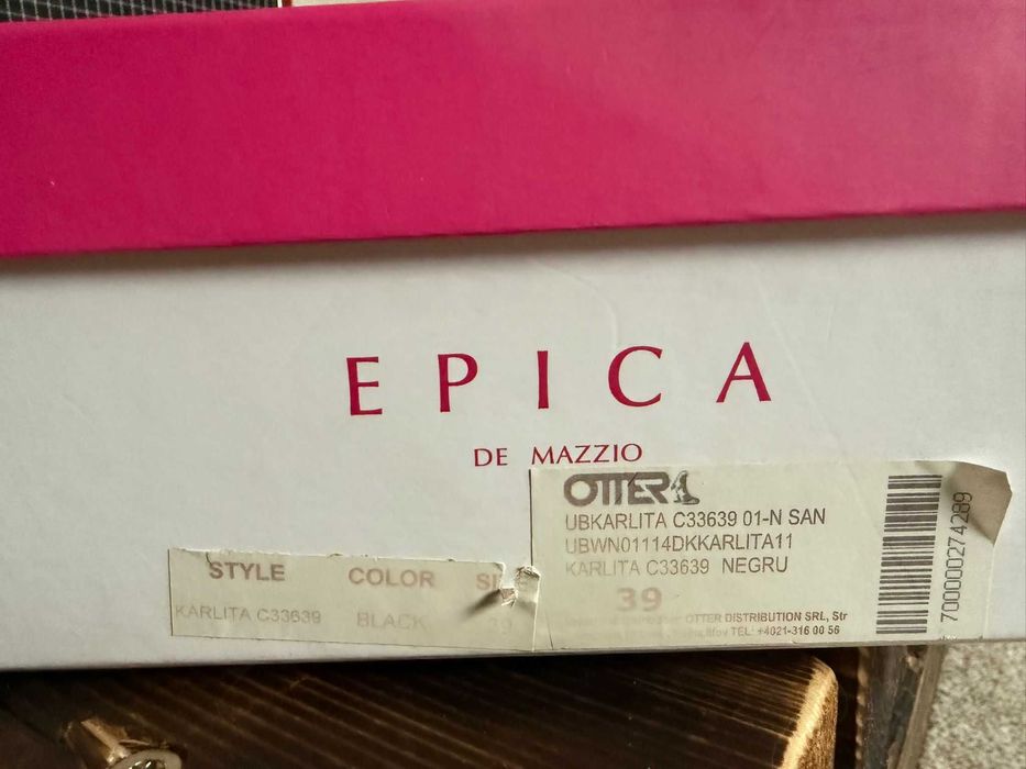 Sandale negre cu toc EPICA