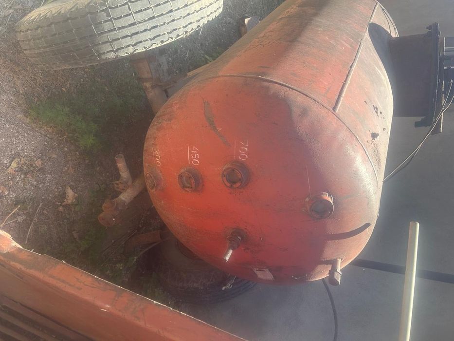 .прицепной бочка.