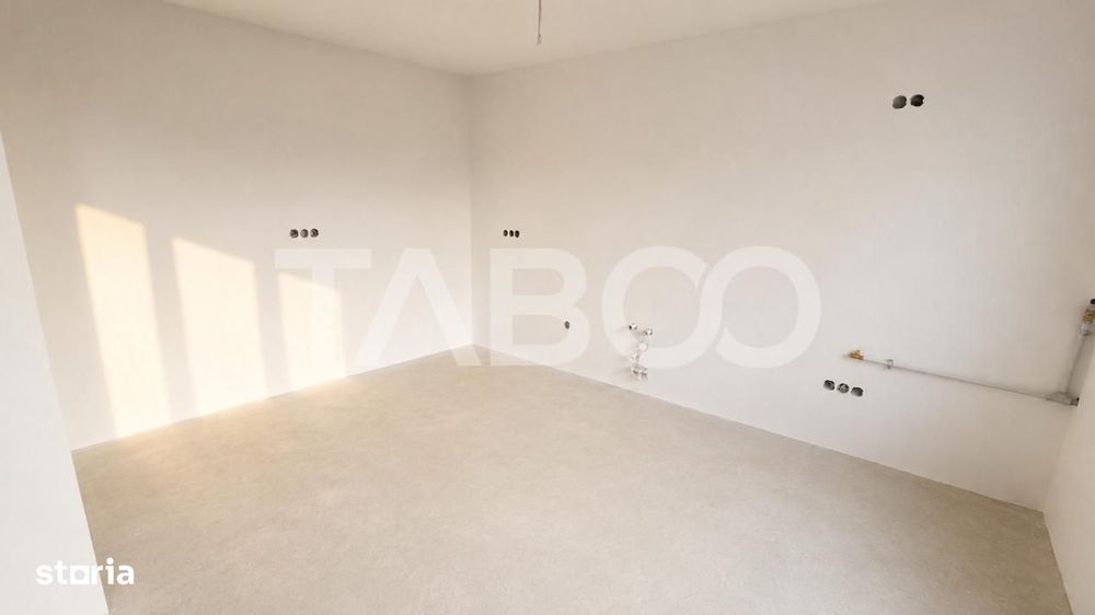 Casa de vanzare 4 camere 110mpu 2 parcari zona Lidl Arhitectilor