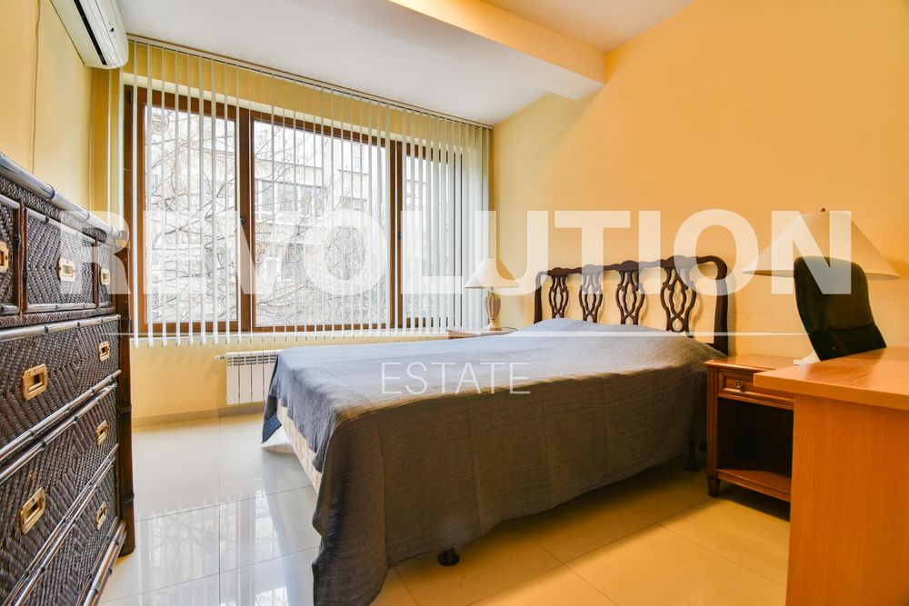 Дава се под наем Тристаен апартамент в София, Оборище - 110 кв.м за 950 € - Снимка #3