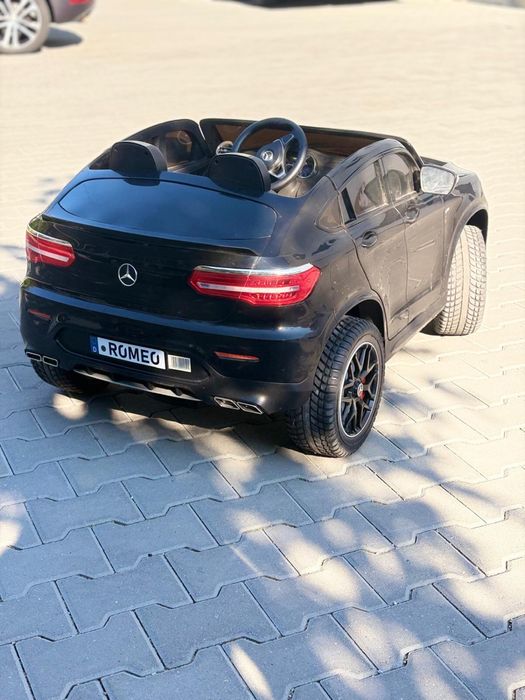 Mercedes-Benz GLC Coupe sau GLC AMG