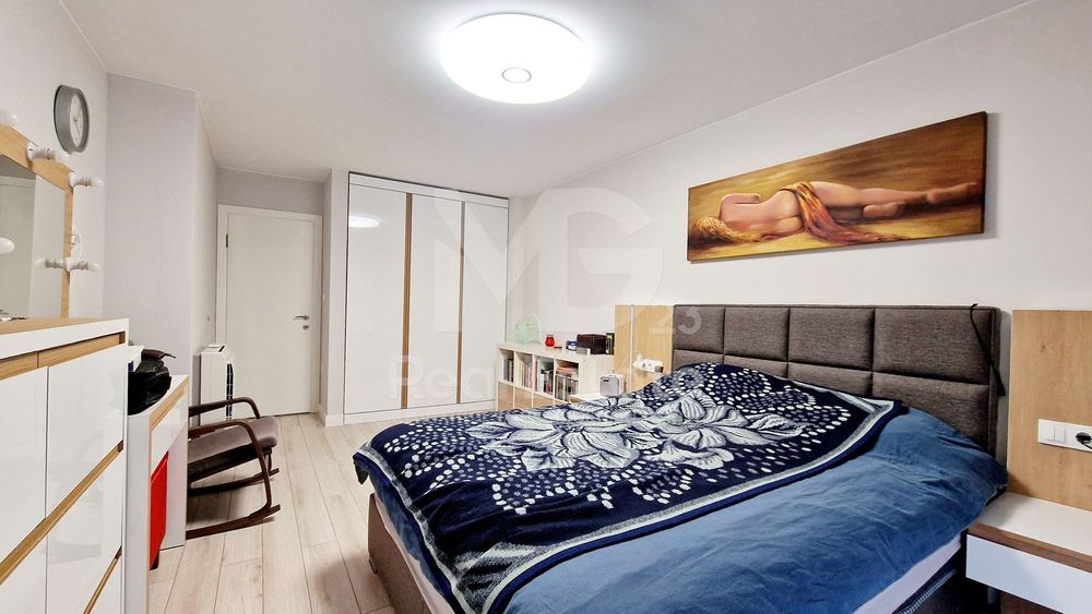 Продава се Тристаен апартамент в Пловдив, Остромила - 101 кв.м за 2030 €/кв.м - Снимка #6