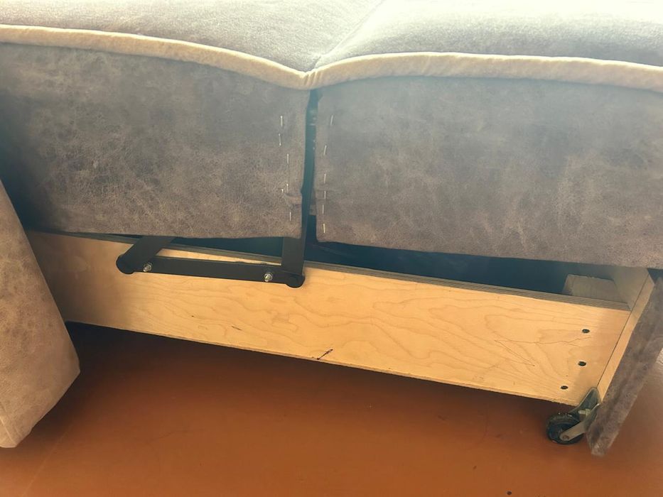 Отдам даром диван самовывоз