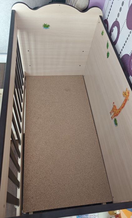 Бебешка кошара с чекмеджета