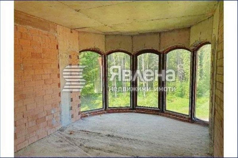 Продава се Хотел в с. Стойките, Област Смолян - 7600 кв.м за 139 €/кв.м - Снимка #4