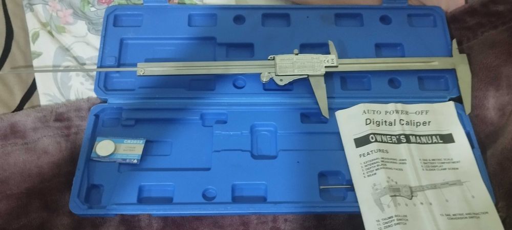 Штангенцыркуль IP 54   300mm/0.0005