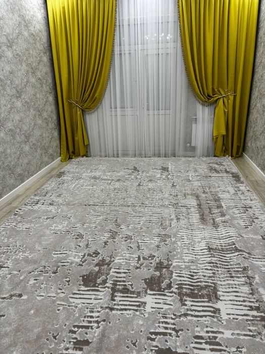 кілем,3x4 размер,в хорошем качестве