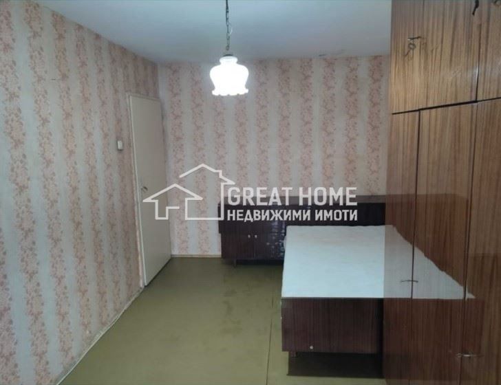 Продава се Тристаен апартамент в Търговище, Център - 75 кв.м за 884 €/кв.м - Снимка #1