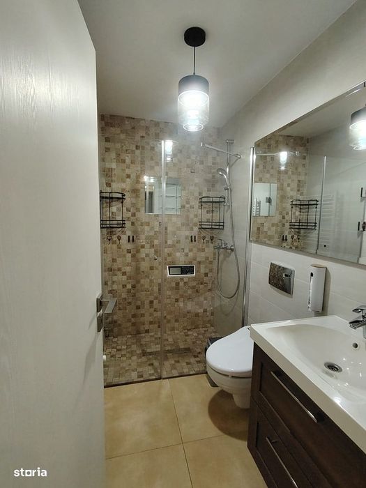 Apartament 3 camere, capat CUG, langa statia de autobuz, AC, parcare