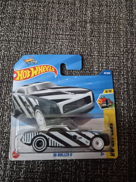 Hot wheels hi-roller 2 sth