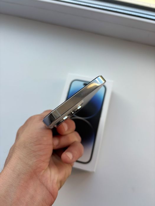 Iphone 14 pro в идеальном состоянии