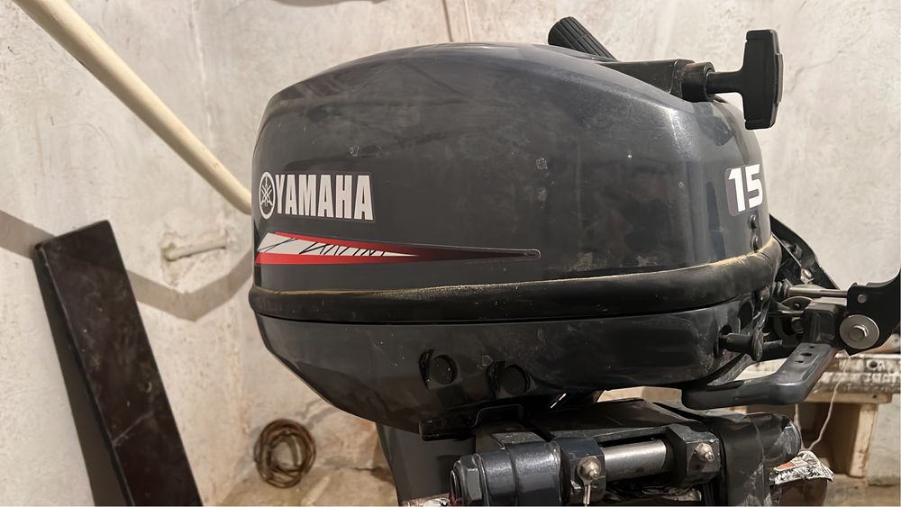 Лотка бу Ривьира  3400. Ямаха 15тік.
