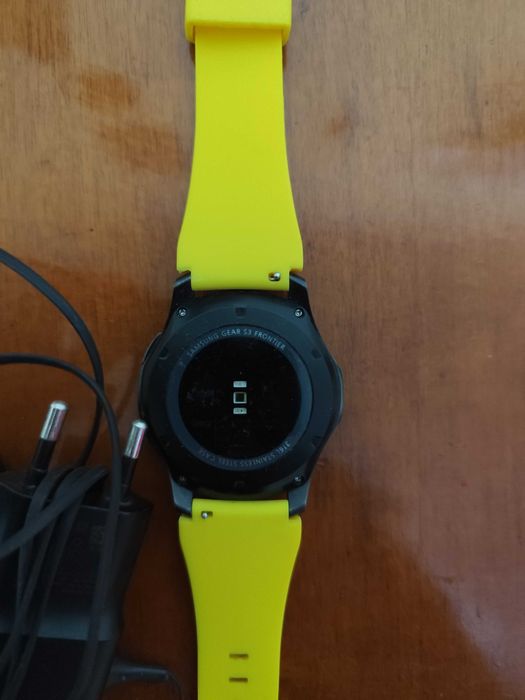 Ceas Samsung gear s3 frontier