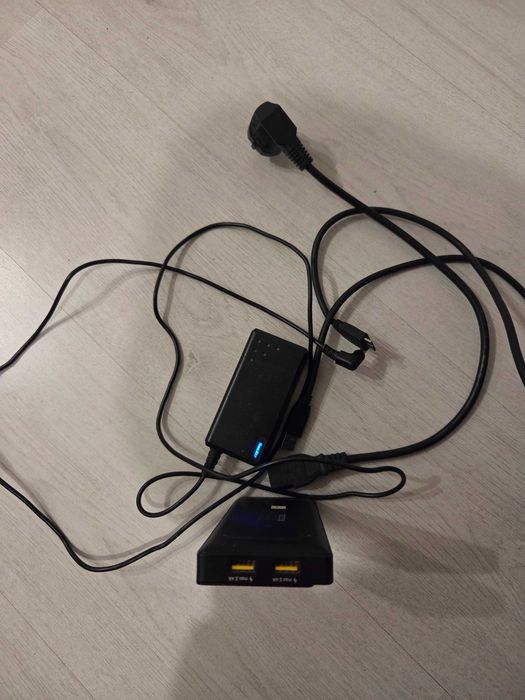 USB 3.0 Хъб TP-Link UH700 (7 порта) + Оригинално захранване Huntkey