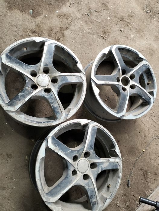 5/100 р 15 карина е Субару скад аллигатор