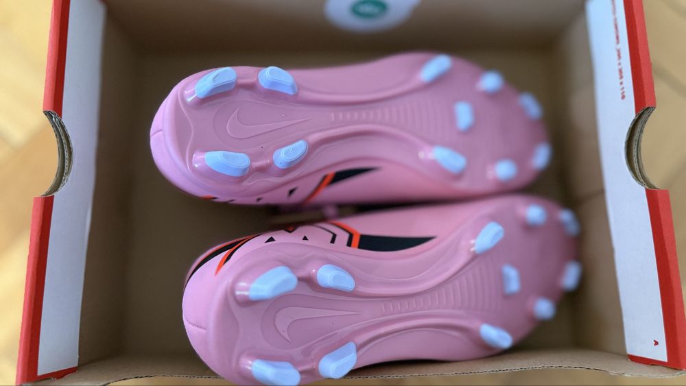 Nike Mercurial-детски футболни обувки,нови