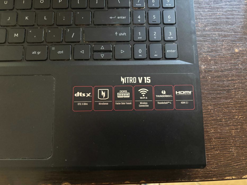 Laptop Acer Nitro V15  Model  N23Q22  An 2025 - DEFECT