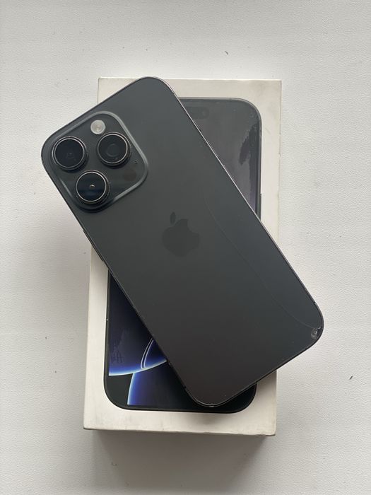 Iphone 16 pro 256gb (82%)