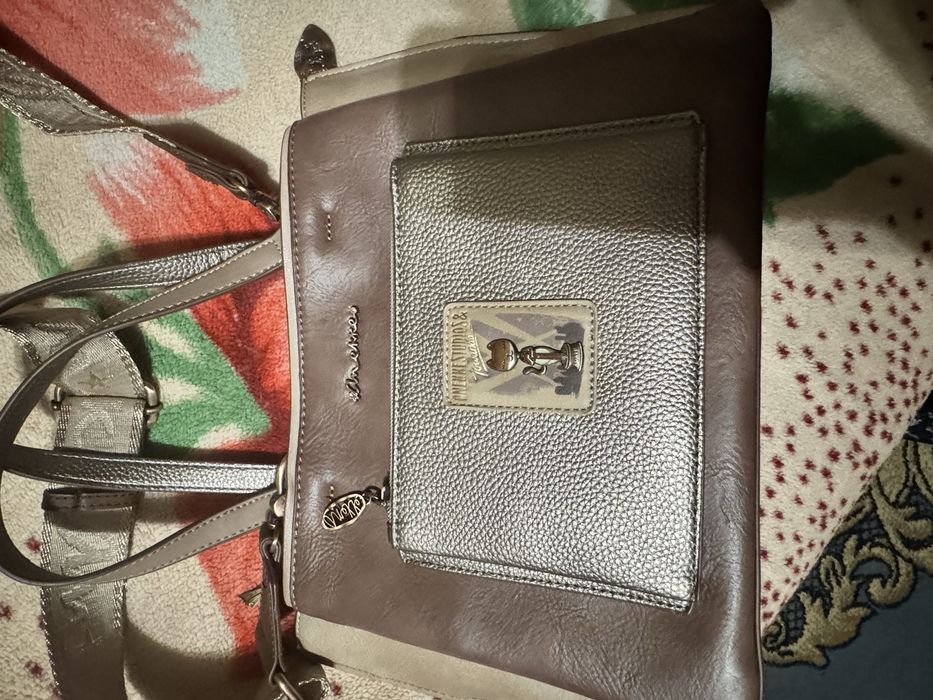 Продам сумку 5000