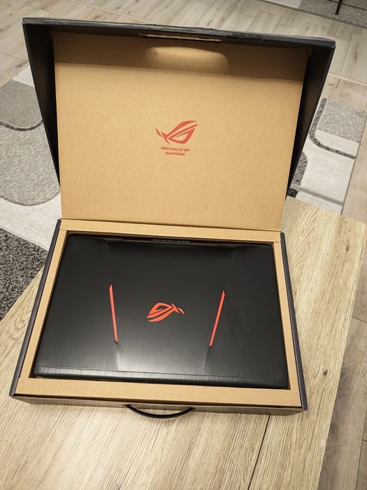 Asus ROG GL553  i7 /16gb ddr4 / GTX 1050ti / 512nvme,  1tb hdd.