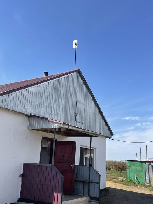 Продам дом в селе Корнекты