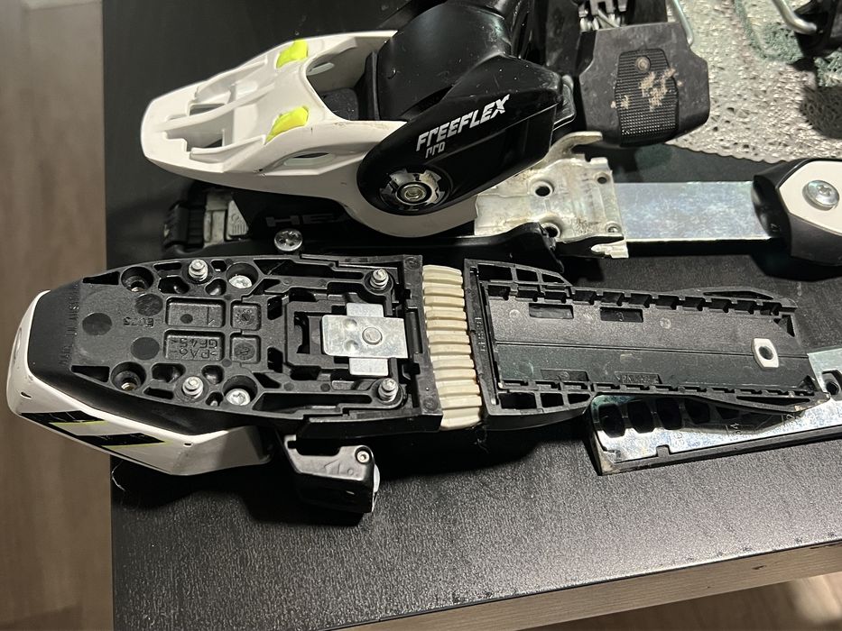 Legaturi schiuri  head pro