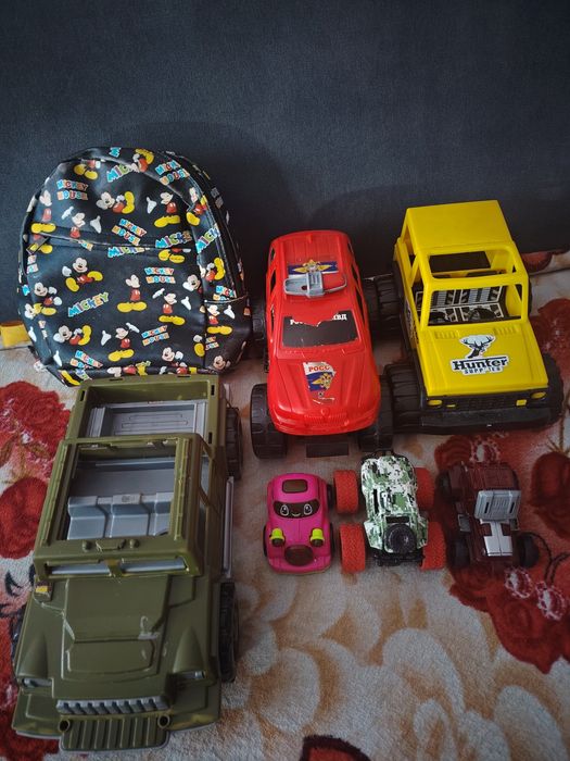 Игрушки б/у по 1000тг