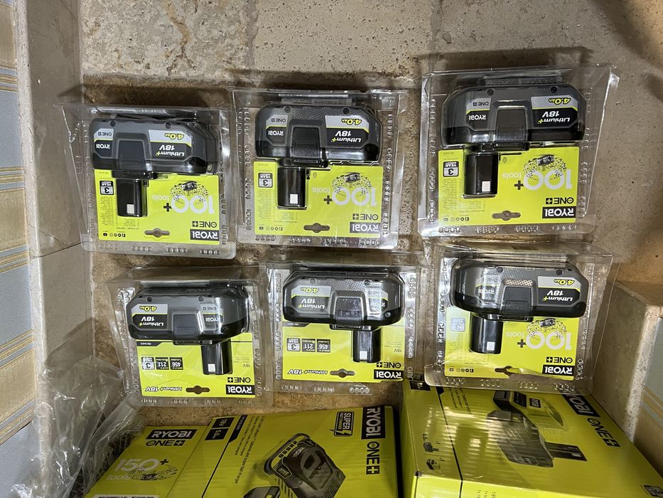 Ryobi -2024  acumulator 4 Ah- 18V Ryobi