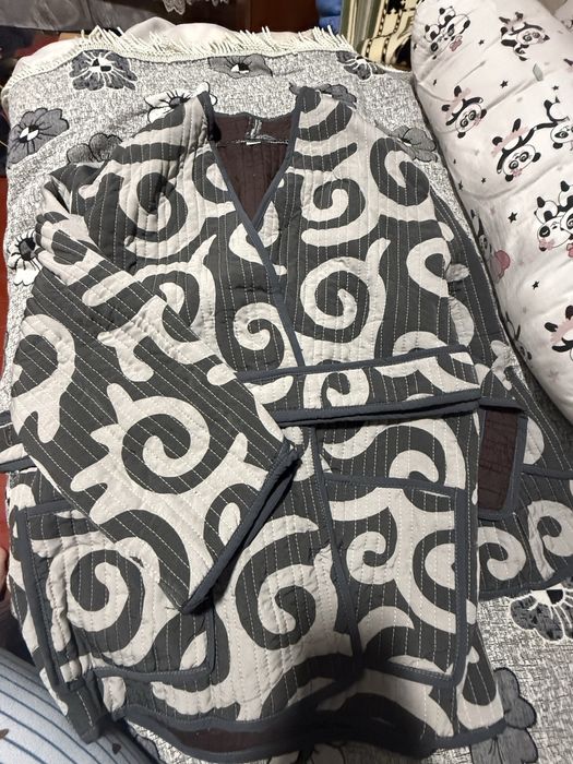 Казахски этно шапан женский