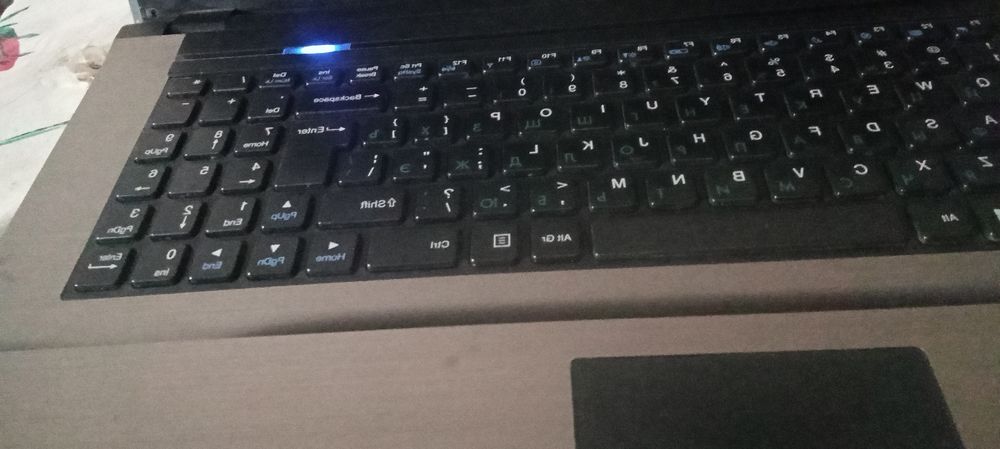 Komputer DNS.Model:W271ENQ