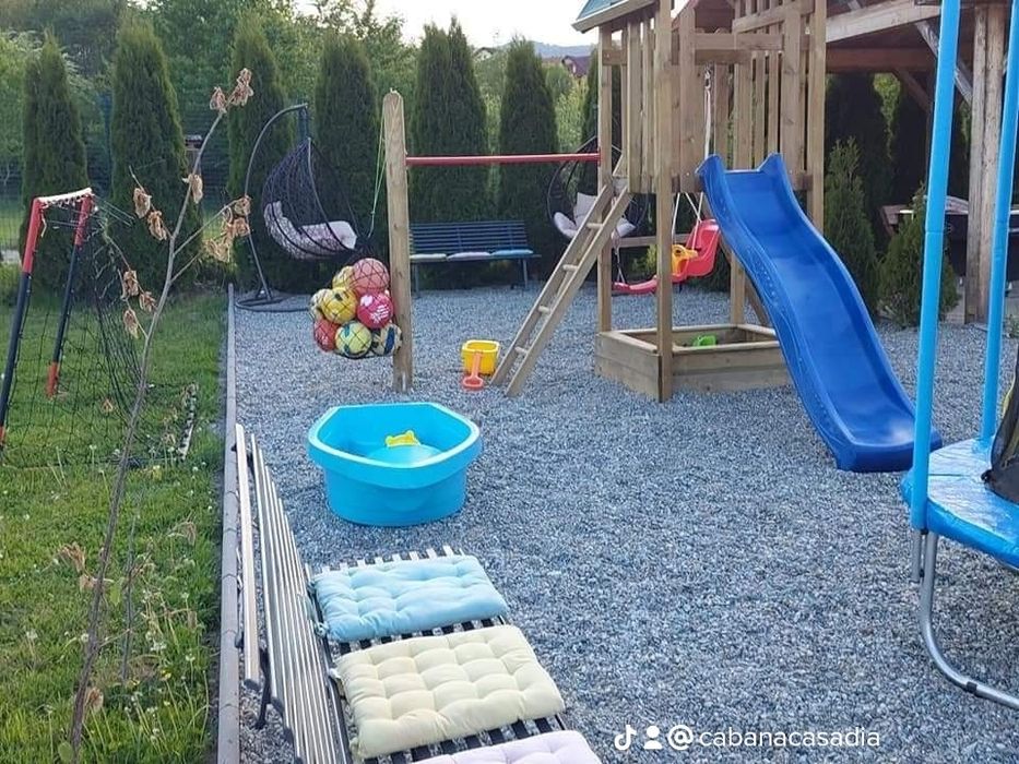 Închiriez locație evenimente Cabana Casa Dia