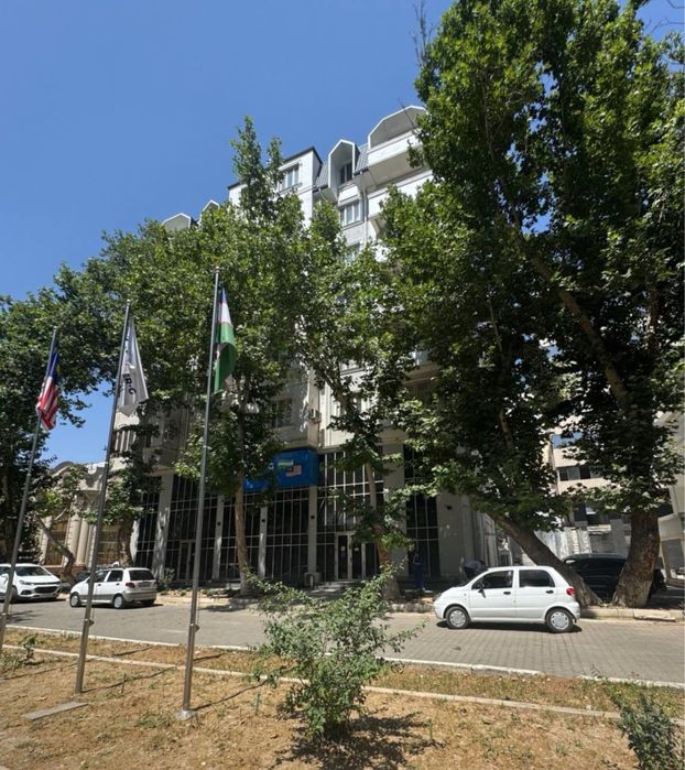 Квартира сотилади, улица Беруни, 2А